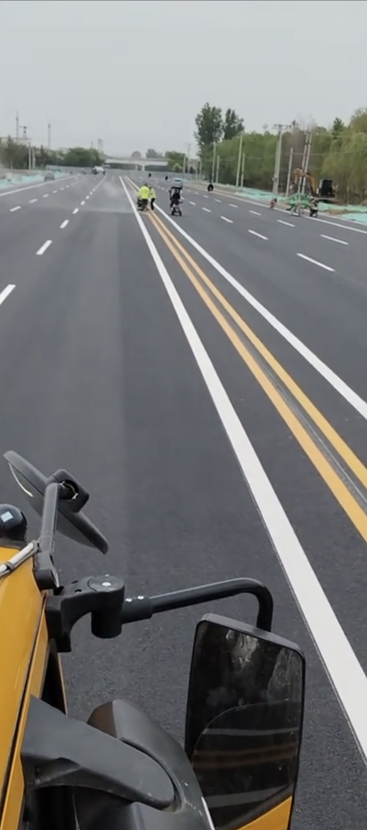 西安標線施工.jpg 西安標線施工.jpg